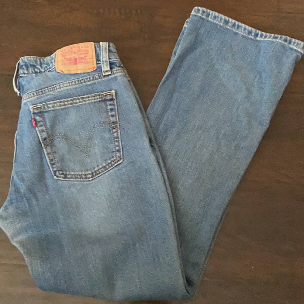 Low rise Levi’s